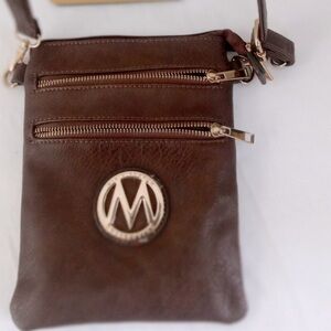 Mia K Farrow Vegan Brown Crossbody purse NWOT